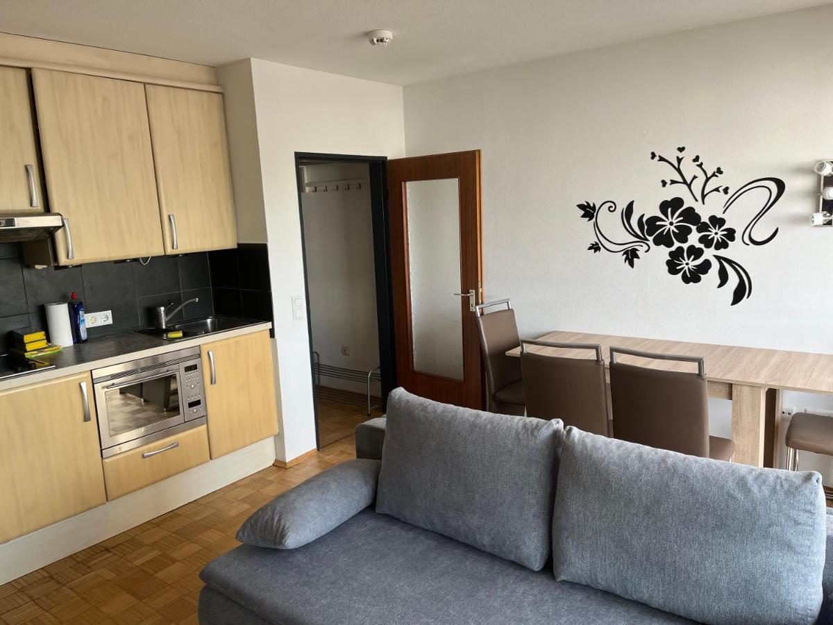Apartment Naehe Hauptbahnhof Und Innenstadt Würzburg Buitenkant foto