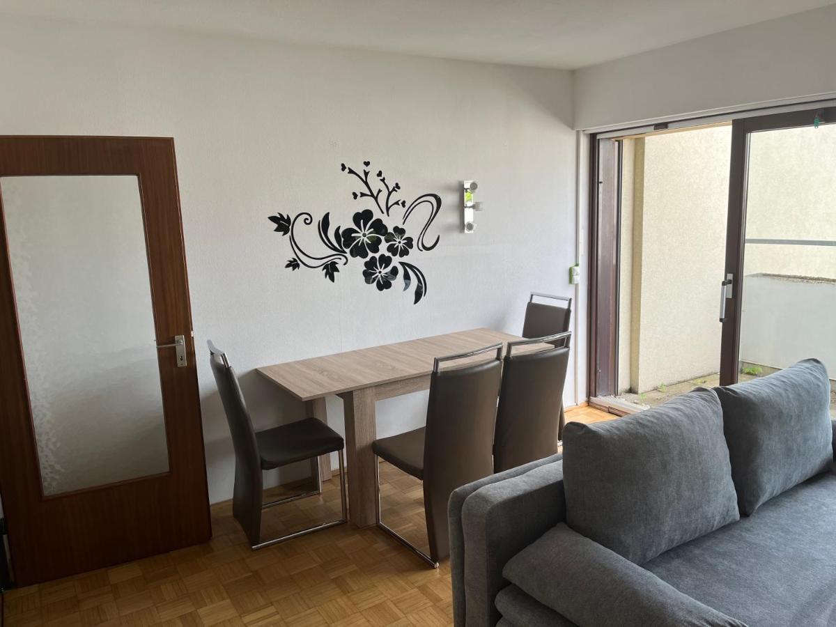 Apartment Naehe Hauptbahnhof Und Innenstadt Würzburg Buitenkant foto